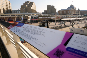 afbeelding braille op de pier